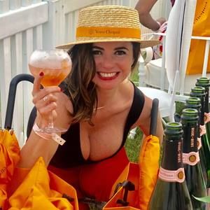 Meet your Posher, Tara